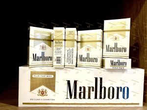 Thuốc Lá Marlboro Gold ( FLIP-TOP-BOX ) ( Hàng Chuẩn Mỹ )