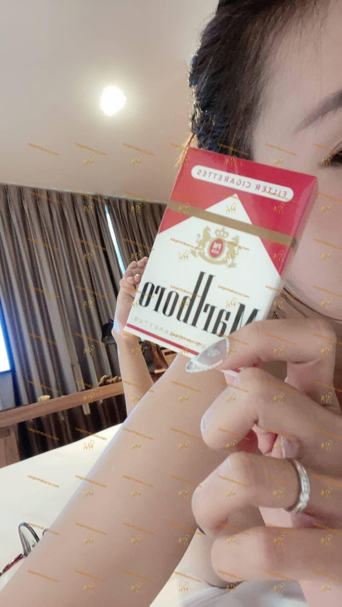 Thuốc Lá Marlboro Red ( FLIP-TOP-BOX ) ( Hàng Chuẩn Mỹ )