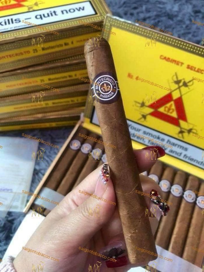 Xì gà Montecristo No4