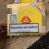Xì gà Montecristo No4