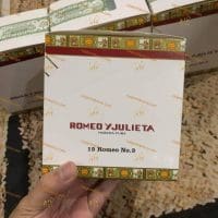 Xì gà Romeo Y Julieta Romeo No.3 Tubos