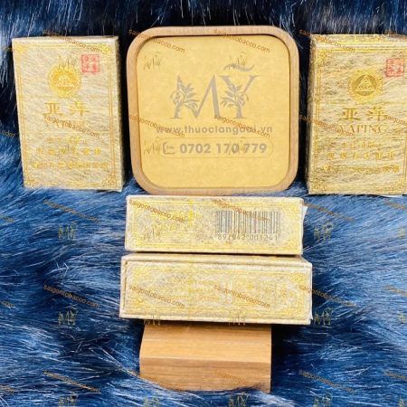 Hình ảnh thứ hai củaThuốc lá  trung quốc cao cấp YAPING (Vị Trầm Hương và Trà Đen) bản hộp gỗ cao cấp LIMITED