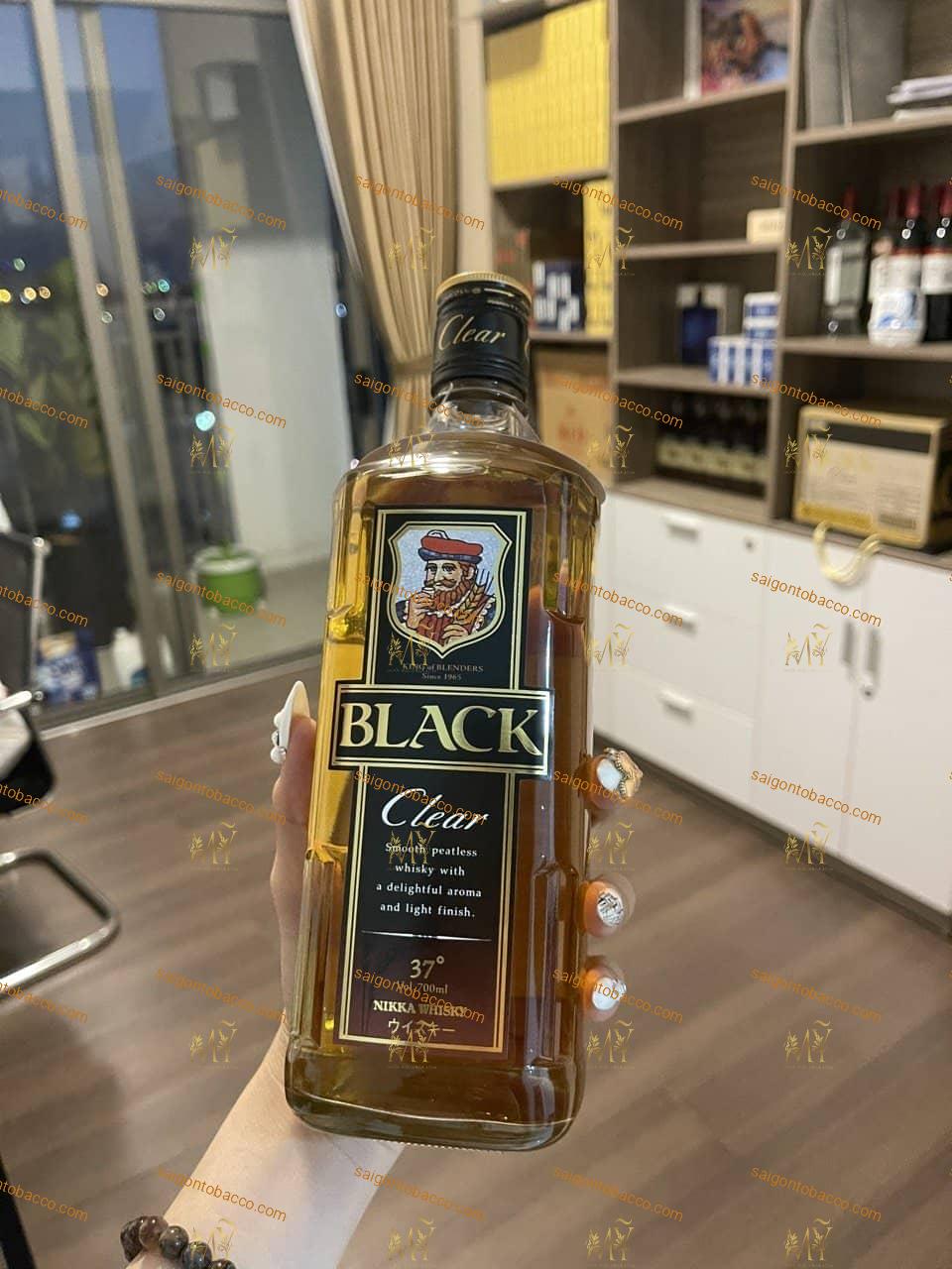 Rượi Whisky Black Clear 700ml của Nhật Bản