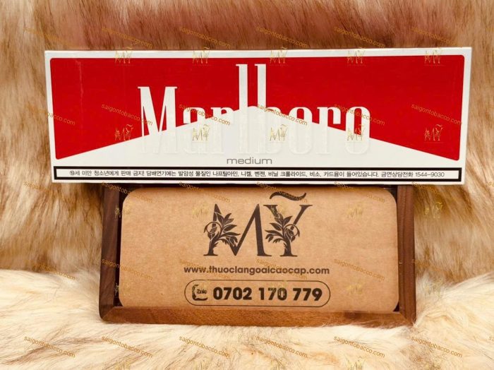 Thuốc lá Marlboro Medium