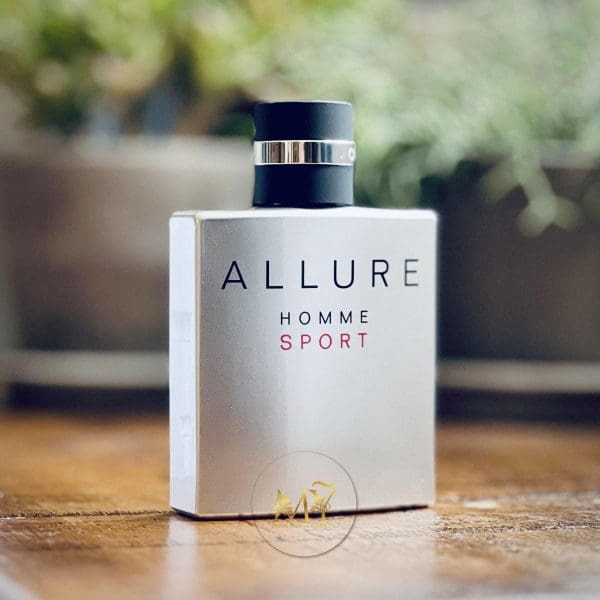 Hình ảnh thứ hai củaNước hoa Chanel Allure homme sport