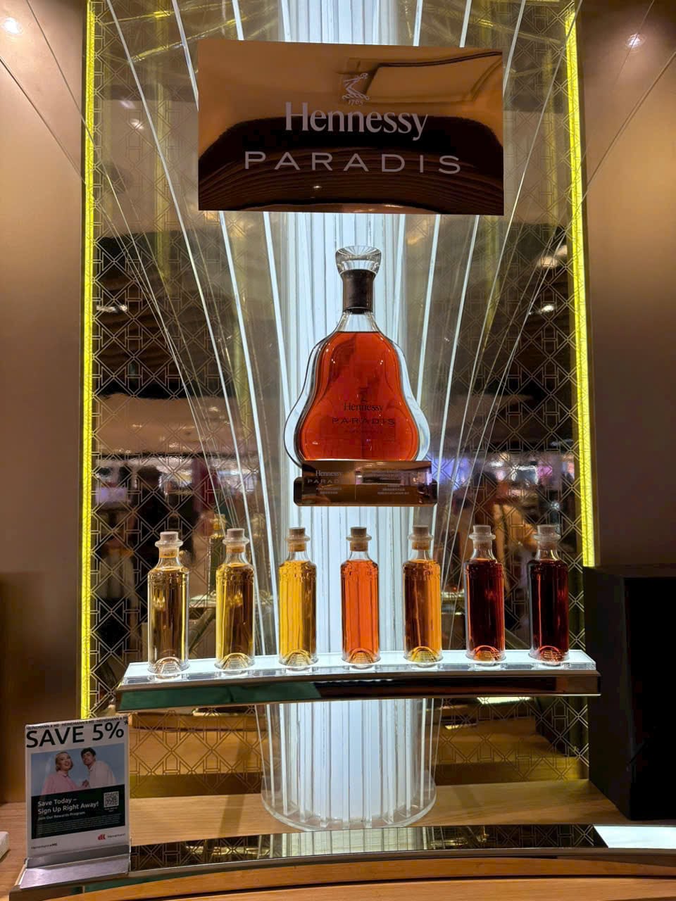 Hình ảnh thứ hai củaRượu Hennessy Paradis
