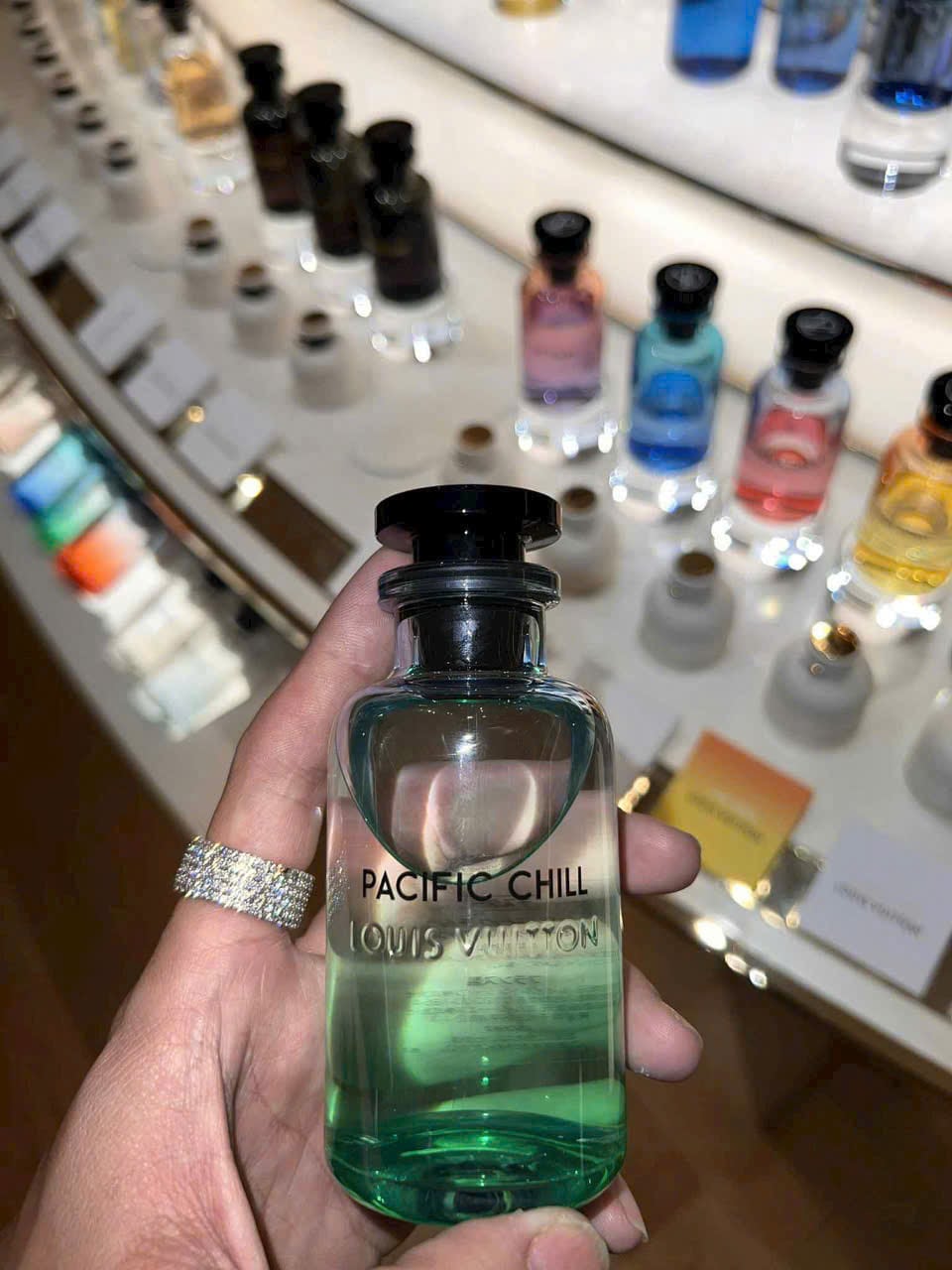 Hình ảnh thứ hai củaNước Hoa Unisex Louis Vuitton Pacific Chill